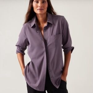 Athleta Long Sleeve Urbanite Top-Dusty purple Size M